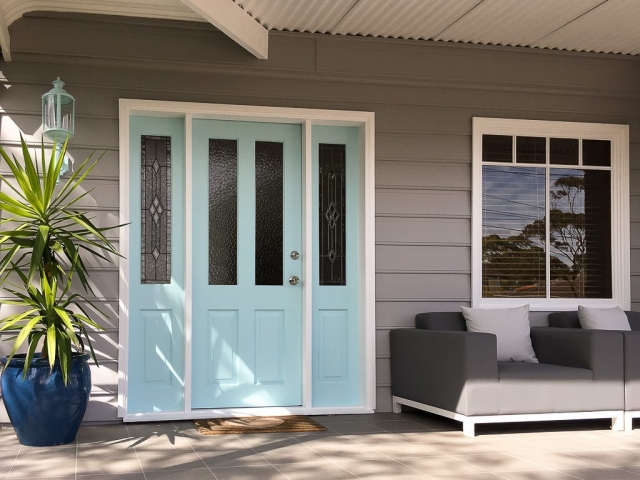 Collaroy Weatherboard Cottage Exterior Contemporary grey colour scheme Grey and white colour scheme Cottage makeover Tiffany blue door Fence colours Exterior colour scheme Flow Colour and Design Colour Consulting Exterior colours