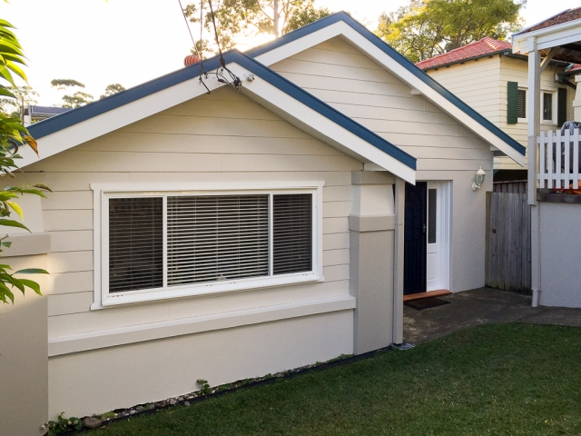 Naremburn Cottage Exterior Colours Exterior Colour Makeover Flow Colour Colour Consulting Exterior Colour Design Bright Blue Front Door